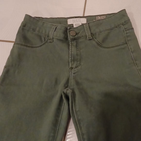4/$60 Green Skinny Jeans - Size M - Picture 3 of 7